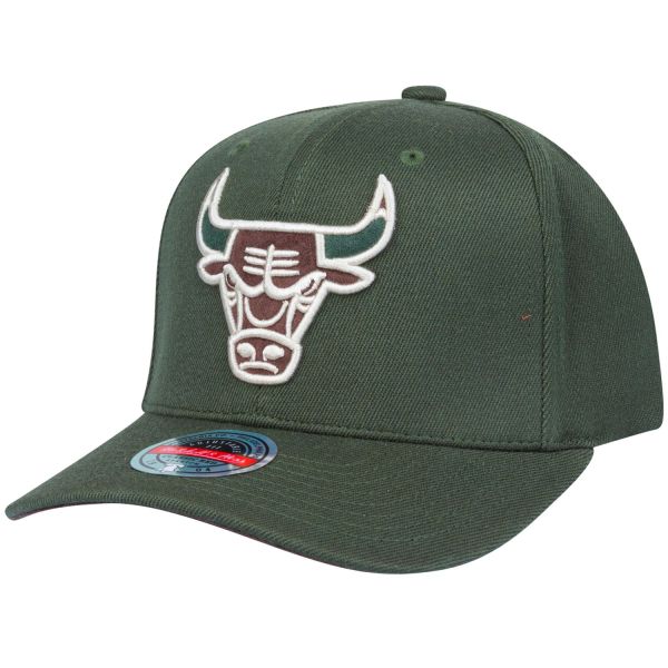 Mitchell & Ness Snapback Stretch Cap - Chicago Bulls olive