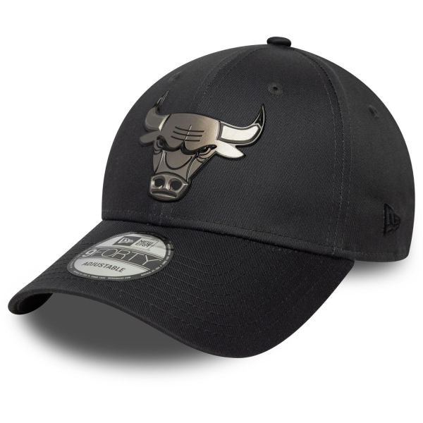 New Era 9Forty Strapback Cap - METALLIC Chicago Bulls