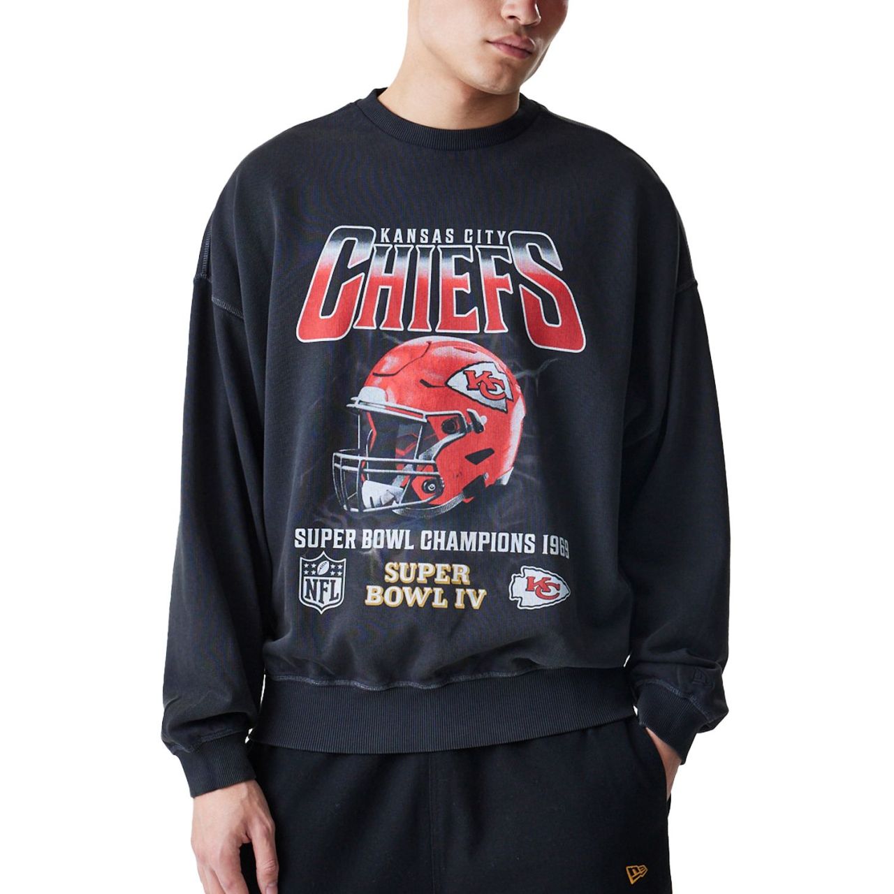 New Era Washed Boxy Pullover - Kansas City Chiefs