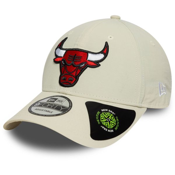New Era 9Forty Snapback Cap - RECYCLED Chicago Bulls beige
