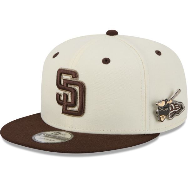 New Era 9Fifty Snapback Cap - MASCOT PIN San Diego Padres