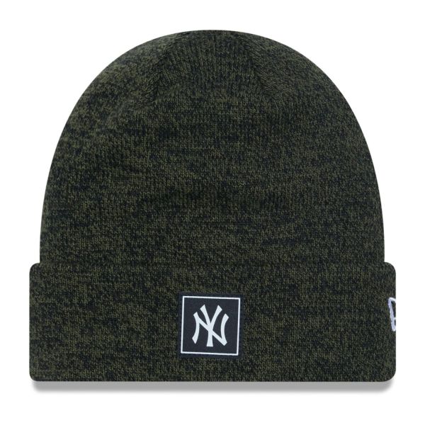 New Era Bonnet d'hiver Beanie - PATCH New York Yankees olive