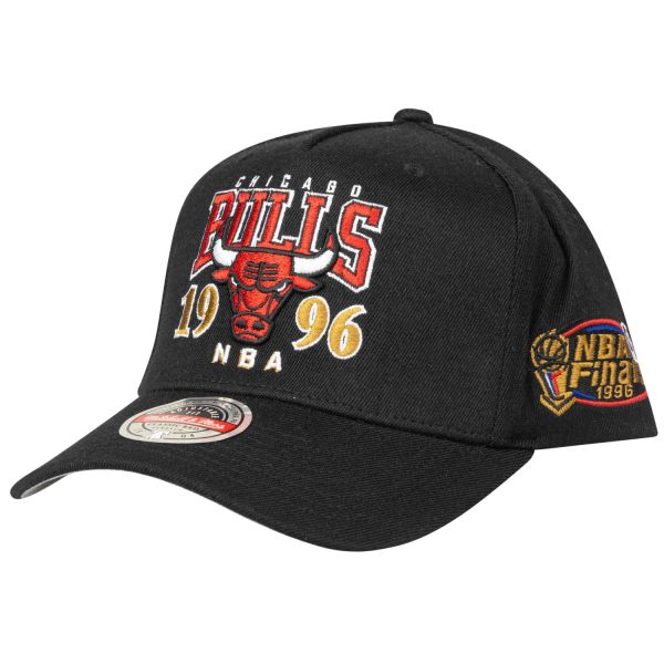 Mitchell & Ness Snapback Stretch Cap CHAMPIONS Chicago Bulls