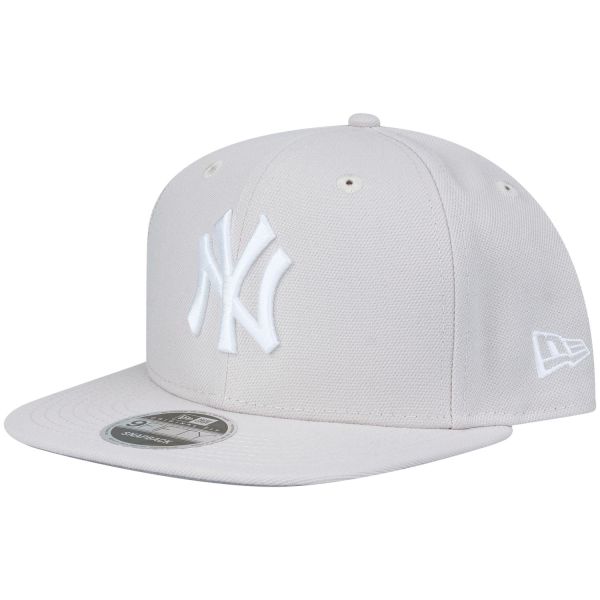 New Era 9Fifty Original Snapback Cap New York Yankees stone