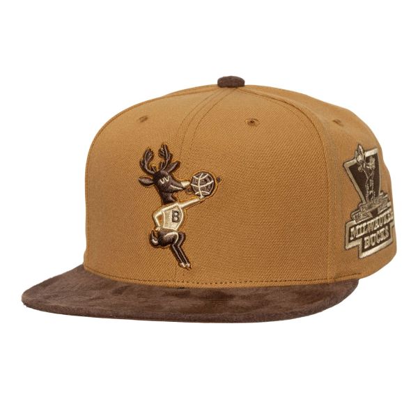 Mitchell & Ness Strapback Cap - COFFEE Milwaukee Bucks