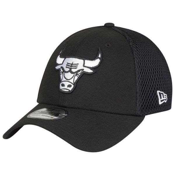 New Era 39Thirty Stretch Mesh Cap - Chicago Bulls schwarz