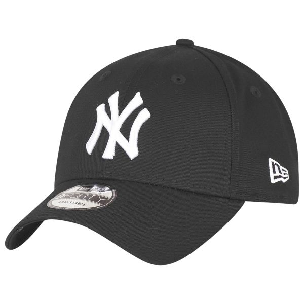 New Era 9Forty Adjustable Strapback Cap - New York Yankees