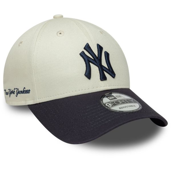 New Era 9Forty Strapback Cap - SIDE SCRIPT New York Yankees