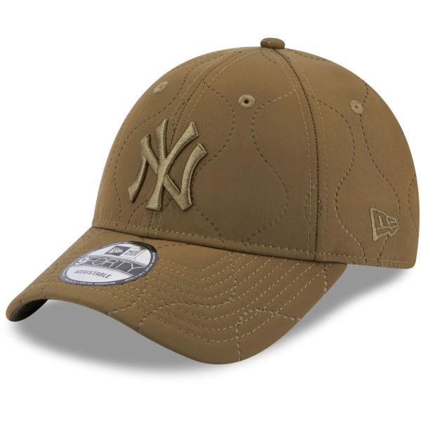 New Era 9Forty Clip-Back Cap - QUILTED New York Yankees