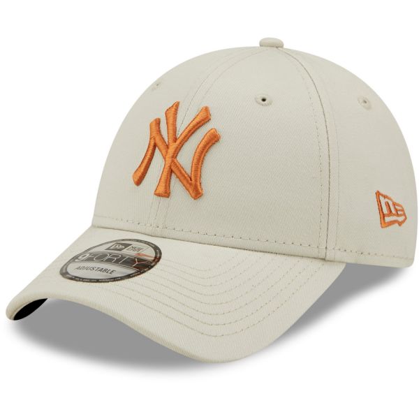 New Era 9Forty Strap Cap - New York Yankeess stone / toffee