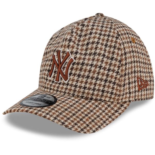 New Era 9Twenty Unisex Cap - CHECK New York Yankees camel