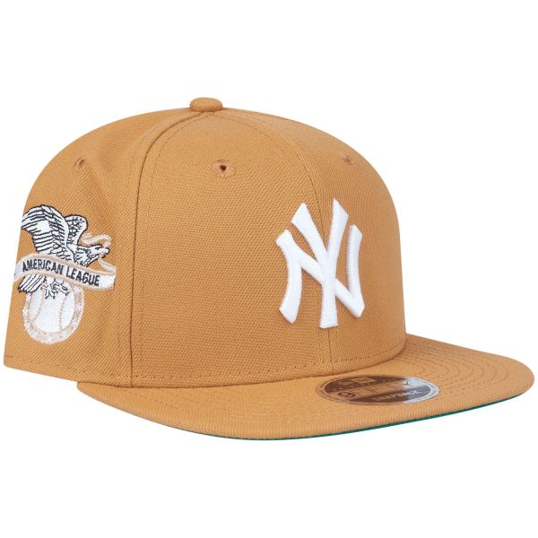 New Era 9Fifty Original Snapback Cap New York Yankees tan