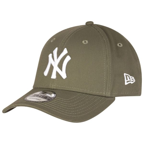 New Era 9Forty Adjustable Strapback Cap - New York Yankees