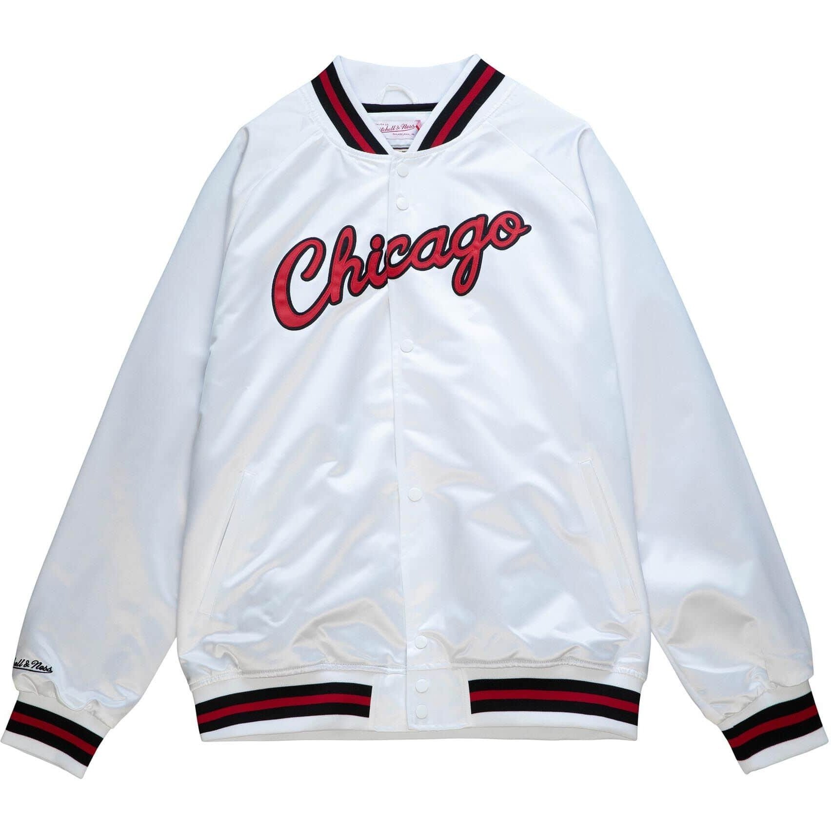 M&N Lightweight Satin Jacke - Chicago Bulls weiß | Jacken | Bekleidung ...