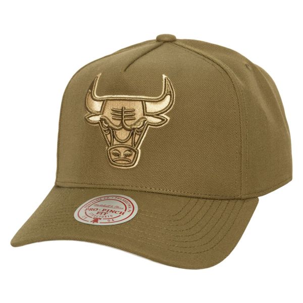 Mitchell & Ness Snapback PRO CROWN Cap - Chicago Bulls olive
