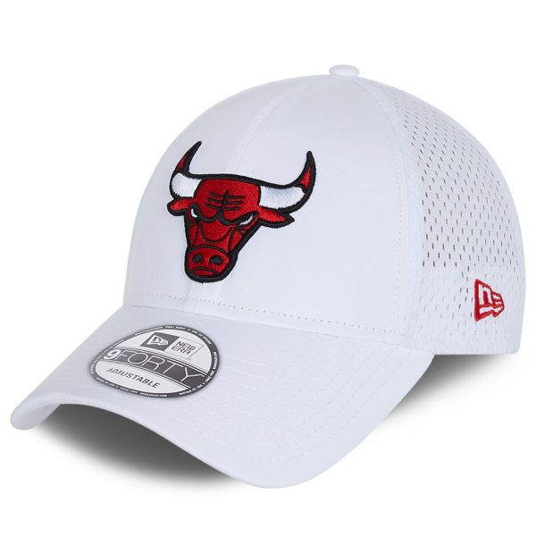 New Era 9Forty Adjustable Cap - TEAM ARCH Chicago Bulls whit