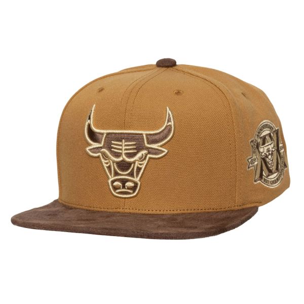 Mitchell & Ness Strapback Cap - COFFEE Chicago Bulls