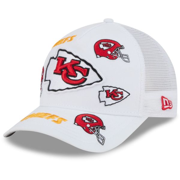 New Era 9Forty Trucker Cap PATCHES Kansas City Chiefs weiß