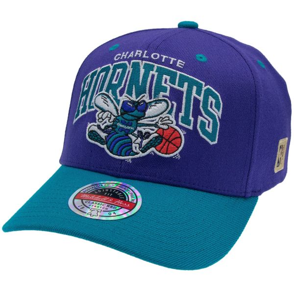 M&N Stretch Snapback Classic Red Cap - Charlotte Hornets