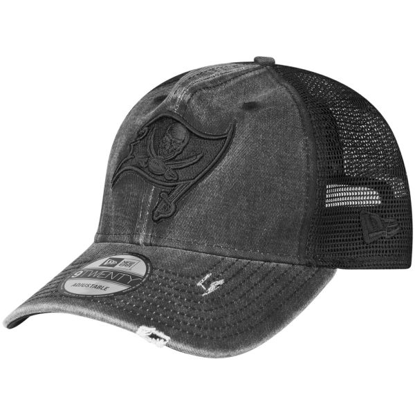 New Era 9Twenty Trucker Cap - WASHED Tampa Bay Buccaneers