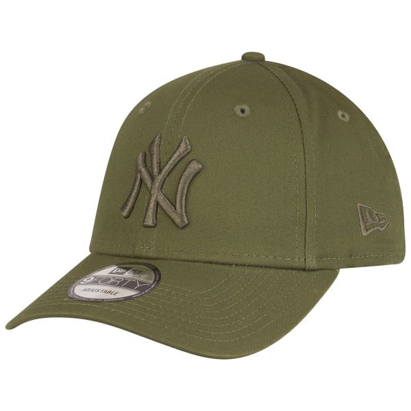 New Era 9Forty Strapback Cap - New York Yankees oliv