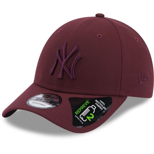 New Era 9Forty Strapback Cap REPREVE New York Yankees maroon