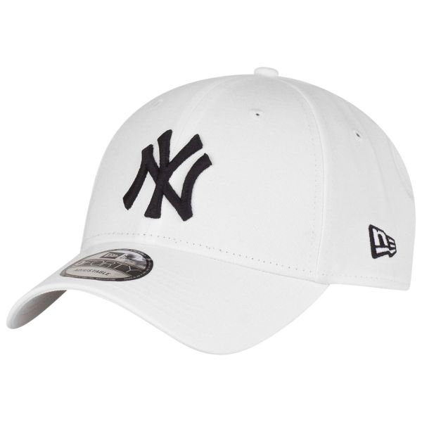 New Era 9Forty Adjustable Strapback Cap - New York Yankees